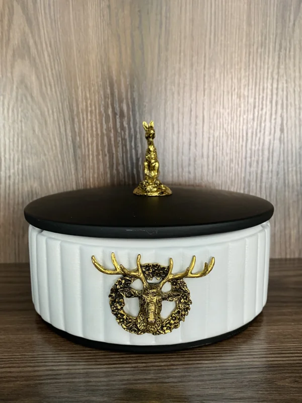 Resin Windproof Ash Tray With Lid