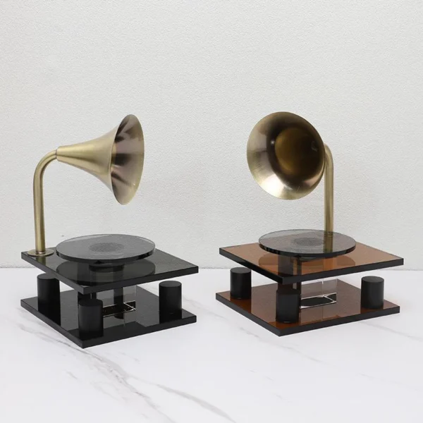 Modern Transparent Crystal Vintage Phonograph