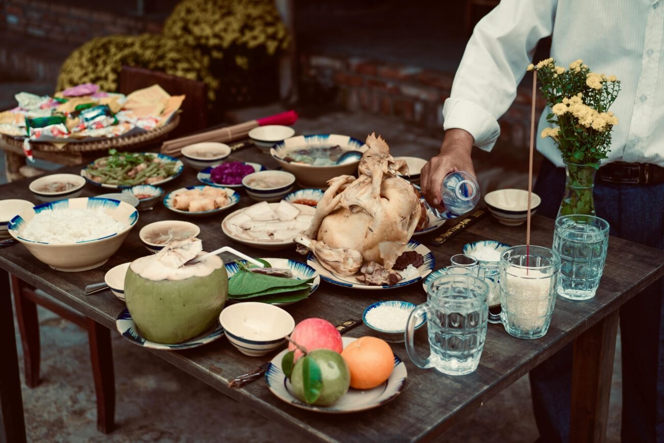 The Perfect Dining Set for Your Family